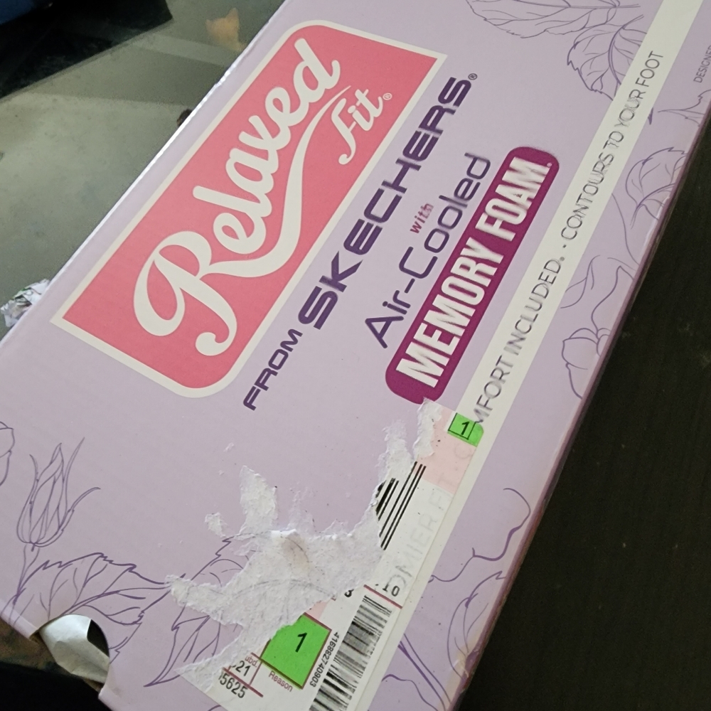 Skechers Memory Foam